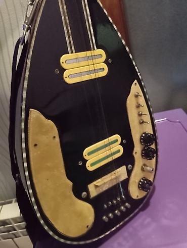 elektron saz: Elektrikləşdirilmiş saz – unikal hibrid musiqi aləti - Korpus: armud — 4