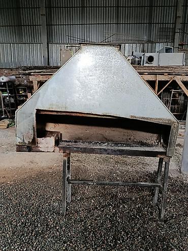 Другое оборудование для кафе, ресторанов: Продаются мангалы - 2 шт. +200 шампуров к каждому. Размеры: длина 220 — 7