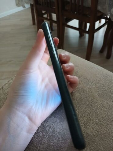 redmi a03: Redmi 8, 64 ГБ, Битый