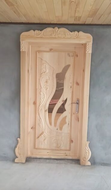 Otaq qapıları: Taxta qapılar – klassik oyma dizaynlar Məhsul təsviri: - Material — 6