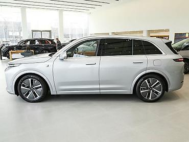 Lixiang: Lixiang L7: 2024 г., 1.5 л, Автомат, Гибрид, Кроссовер — 12