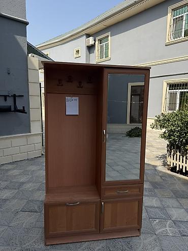 İşlənmiş, 1 qapı, Siyirməli, Qəhvəyi, Taxta, Açılan, Düz dolab lalafo.az -da İşlənmiş, 1 qapı, Siyirməli, Qəhvəyi, Taxta, Açılan, Düz dolab