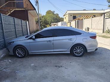 хюндай солярис 2017: Hyundai Sonata: 2018 г., 2 л, Автомат, Газ, Седан — 3