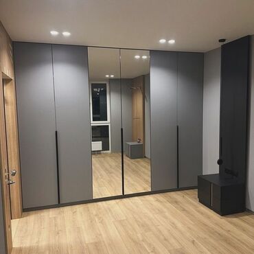 Шкафы-купе: Шкаф купе, С зеркалом — 3