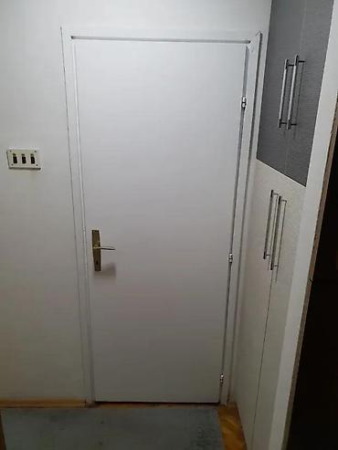 boce za argon: Polovna vrata 200x80 bez stoka. Polovna vrata sa bravom i kvakom. ✨ — 1