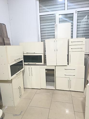 Ağ rəngli mətbəx mebel dəsti MDF material ölçülər 2.83/2.63 Dəst lalafo.az -da Ağ rəngli mətbəx mebel dəsti MDF material ölçülər 2.83/2.63 Dəst