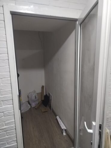 Digər kommersiya daşınmaz əmlakı: Kirayə obyekt – böyük sahəli məkan Xüsusiyyətlər: - Planlaşdırma — 5