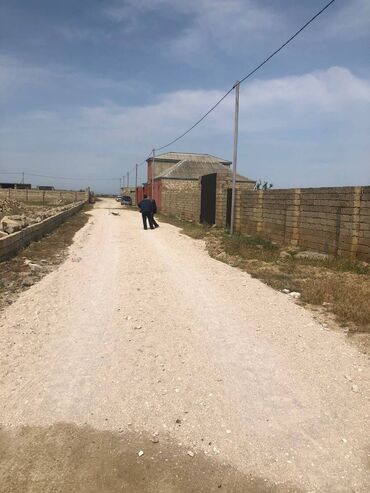 Həyət evləri və villaların satışı: Qala qəs. 6 otaqlı, 180 kv. m, Təmirsiz — 10