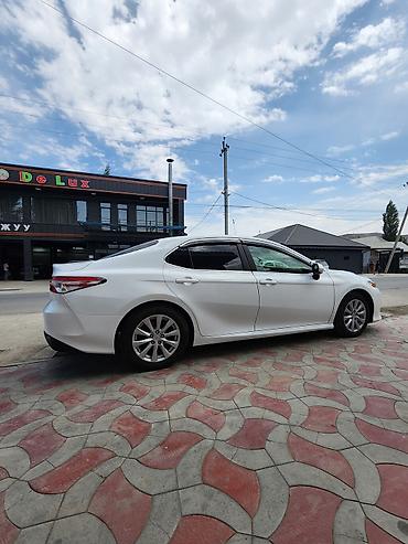 Toyota Camry: 2019 г., 2.5 л, Вариатор, Гибрид, Седан — 6