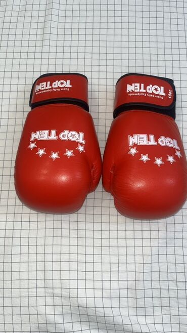 тактические перчатки: Боксерские перчатки TOP TEN, 10 oz - Цвет: красный - Материал