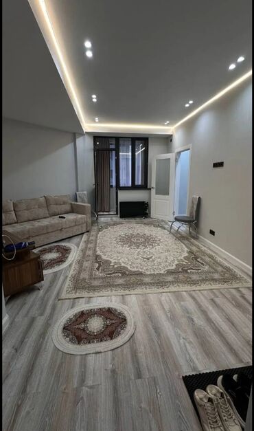 элит строй сити ош манас: 1 бөлмө, 42 кв. м, Элитка, 6 кабат, Дизайнердик ремонт