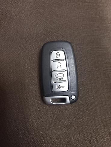 Hyundai üçün smart açar (pult) Xüsusiyyətlər: - 4 düymə: qapıların lalafo.az -da Hyundai üçün smart açar (pult) Xüsusiyyətlər: - 4 düymə: qapıların