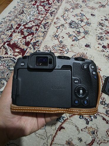 полароид фотоаппарат: Беззеркальная камера Canon EOS RP (байонет RF)+ переходник оригинал EF