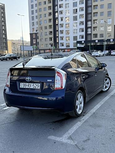prius diskləri: Toyota Prius Hybrid – mavi rəng, 5 qapılı liftbek kuzov. Texniki — 7
