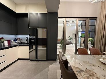 Продажа домов: Дом, 250 м², 4 комнаты, Агентство недвижимости, Дизайнерский ремонт — 16