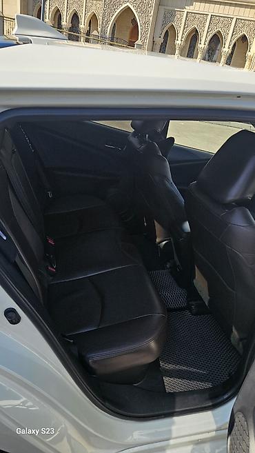 Toyota: Toyota Prius: 2018 г., 1.8 л, Вариатор, Гибрид, Хэтчбэк — 6