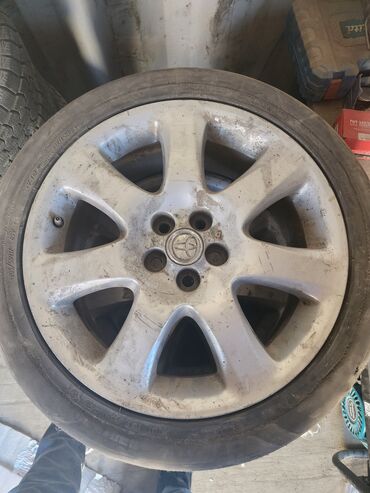 шины купить бишкек: Куйма Дисктер R 17 Комплект, тешиктери - 5, Колдонулган