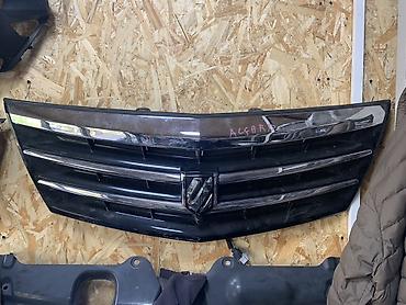 Решётка радиатора для автомобиля Toyota Alphard (ANH20/ATH20