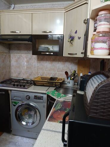 Köhnə tikili: Bakı, Suraxanı, 3 otaqlı, Köhnə tikili, 75 kv. m -da lalafo.az — 8 Köhnə tikili: Bakı, Suraxanı, 3 otaqlı, Köhnə tikili, 75 kv. m — 8