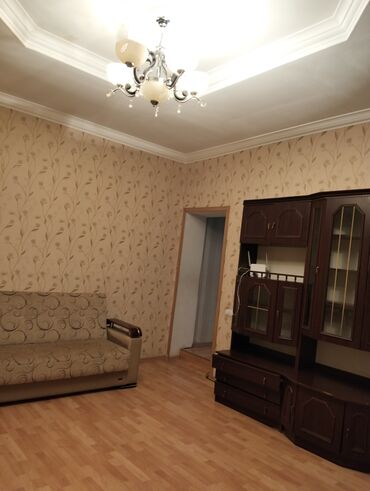 Uzunmüddətli kirayə evlər: 120 kv. m, 4 otaqlı, Kombi, Qaz, İşıq — 1