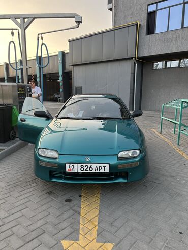 mazda 323 f: Mazda 323: 1995 г., 1.5 л, Механика, Бензин, Седан