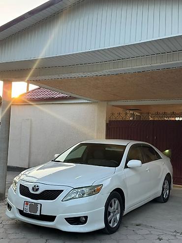 Продажа авто: Toyota Camry: 2010 г., 2.5 л, Автомат, Бензин, Седан — 3