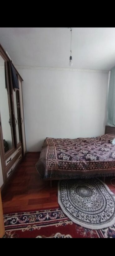 коттедж бишкек аренда: 58 м², 3 комнаты, Парковка, Забор, огорожен