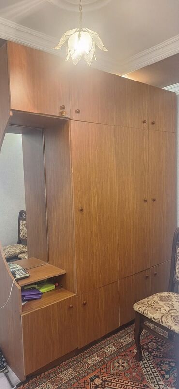 qardaşlar mebel: Dehliz dolabi satilir 110azn qiymet sondur kod 3028Yeni gunesli