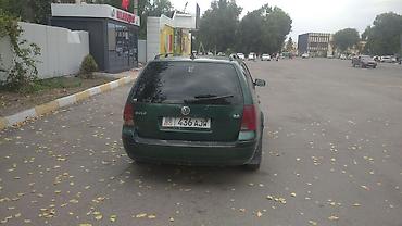 v klass: Volkswagen ID.4: 2000 г., 2 л, Механика, Бензин, Универсал — 3