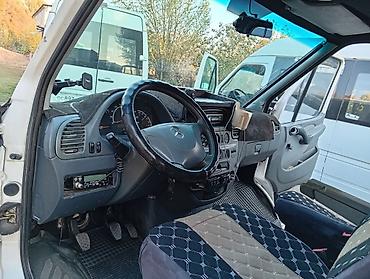 притцеп трал: Эвакуатор, Mercedes-Benz, Ломаная — 9