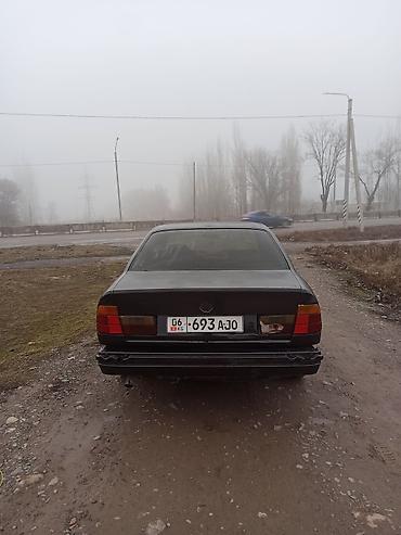 BMW: BMW 5 series: 1991 г., 2 л, Механика, Бензин, Седан — 9