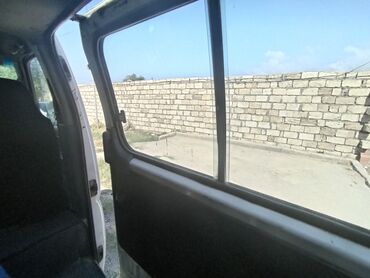 Nissan: Nissan : 3 l | 2005 il Mikroavtobus — 11