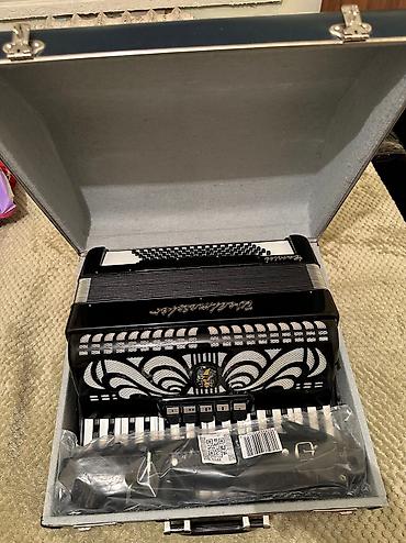 Аккордеоны: Продаю Германские Аккордеон Вельтмейстер каприз Вельтмейстер метеор — 17