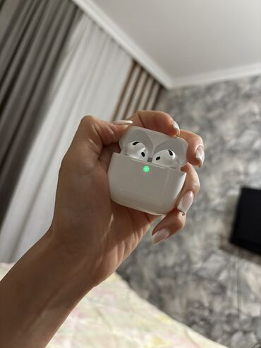 mikrofon bluetooth: İşlənmiş Simsiz (Bluetooth) Qulaqcıqlar, Apple, rəng - Ağ