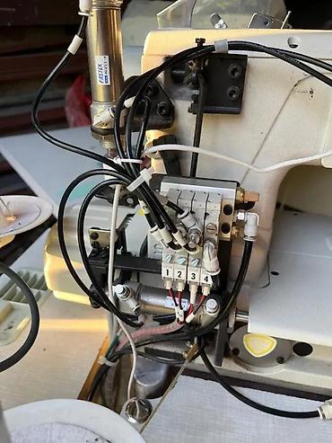 Industrijske šivaće mašine: Industrijska mašina za šivenje – interlok Siruba — 7