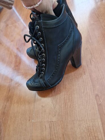 krema za kovrdzanje kose dm: Ankle boots, 38