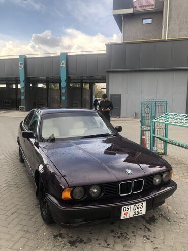 bmv 34: BMW 5 series: 1989 г., 2.5 л, Механика, Бензин, Седан