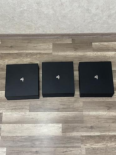 ps4 konsole: Qiymətdə razılaşma olacaq təkcə konsol verilir,heç bir problemi — 1