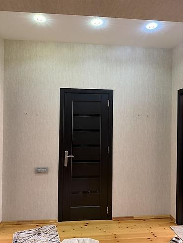 mdf material satışı: İç qapı – tünd qəhvəyi, şaquli karkas və üfüqi lamellər dizaynı - — 4