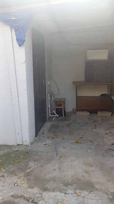 Uzunmüddətli kirayə evlər: Xetai ray.Hezi Aslanov qesebesinde 57 sayli avtobus dayanacagina 5 — 2