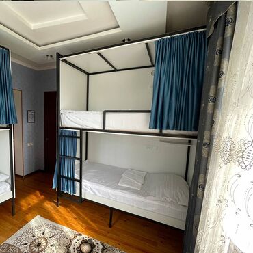 Посуточная аренда комнат: 222 м², С мебелью — 3