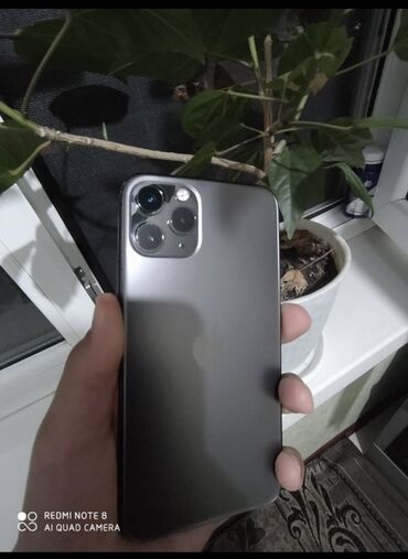новут бук: IPhone 11 Pro, Б/у, 64 ГБ, Space Gray, Зарядное устройство, Чехол, 70 %