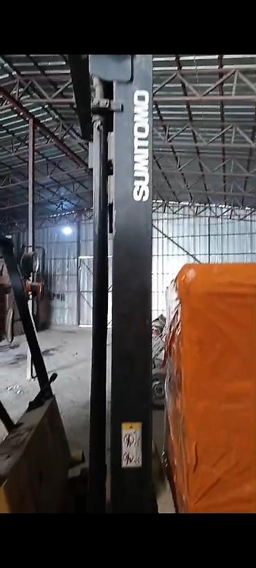 Погрузчики: Погрузчик, Колесный, Вилочный — 12