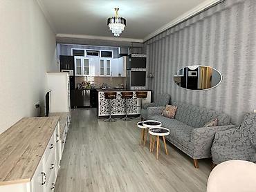 Дом и сад: İcarəyə verilir 2 otaqlı yeni tikili 94 m², İçəri Şəhər m. Kateqoriya — 3