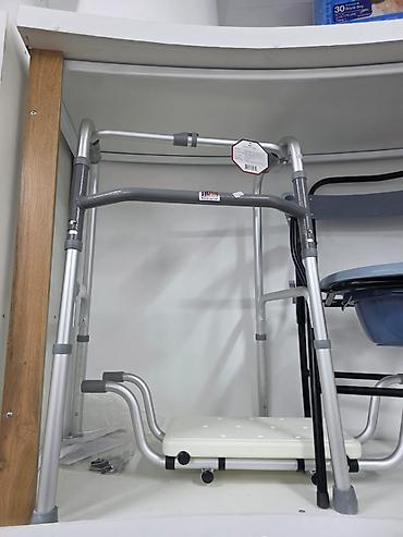 Ходунки, костыли, трости, роллаторы: Ходунки 4х опорные Устойчивая конструкция на четырёх ножках с — 6