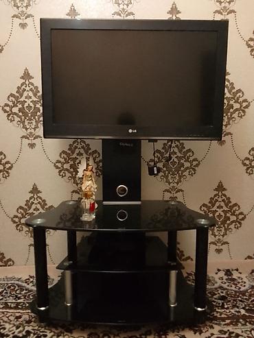 İşlənmiş Televizor LG LED ekran 82" HD (1366x768), Ünvandan götürmə