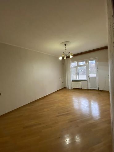 Mənzillər: Bakı, 3 otaqlı, Köhnə tikili, 82 kv. m — 1