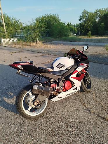 Мотоциклы: Спортбайк Suzuki, 1000 куб. см, Бензин, Взрослый, Б/у — 11