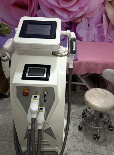 Выпрямители и утюжки: Bu aparat peşəkar salon və ya estetik klinikalar üçün ideal olan