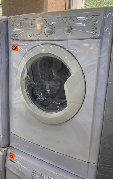 Paltaryuyan maşınlar: Paltaryuyan maşın Indesit, 5 kq, İşlənmiş, Avtomat
